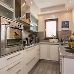 شقة Villa Antisin II زادار