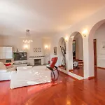 شقة Villa Antisin II