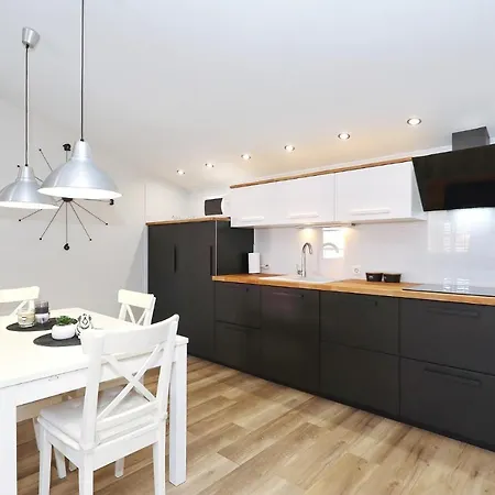 Apartment Villa Antisin With Heated Pool *