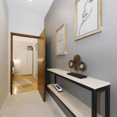 Antisin With Heated Pool