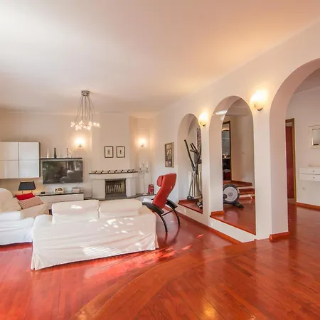 Apartament Antisin With Heated Pool