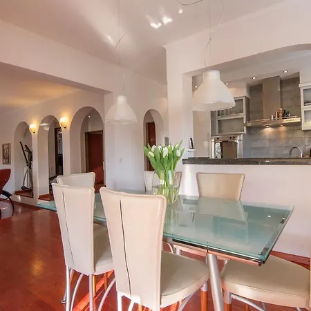 Apartament Antisin With Heated Pool *