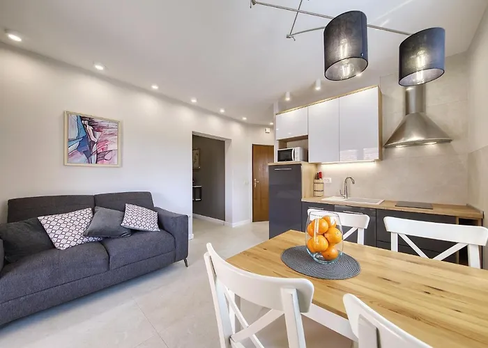 Antisin With Heated Pool *