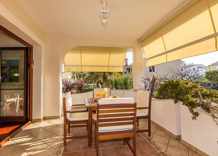 Villa Antisin II