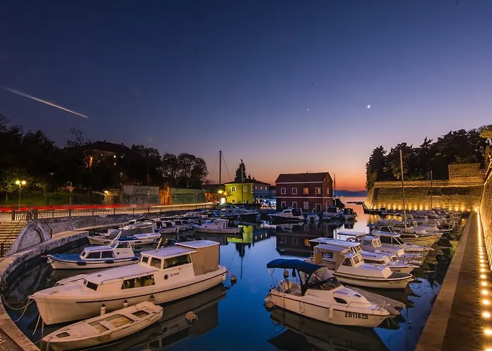 Antisin With Heated Pool *