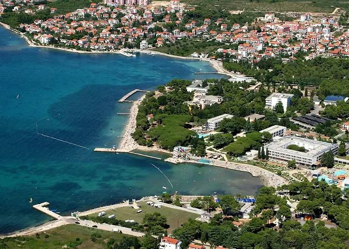 Antisin With Heated Pool Zadar